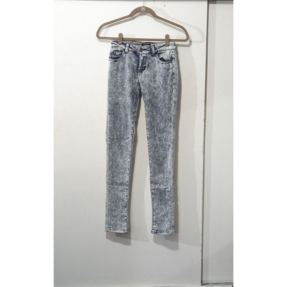 Celebrity Pink Jeans medium-acid sz. 0